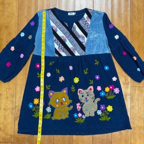 Mira Closet Womens Embroidered Lagenlook Tunic Top Artsy Size *L Cat Dog Flowers - Picture 6 of 9